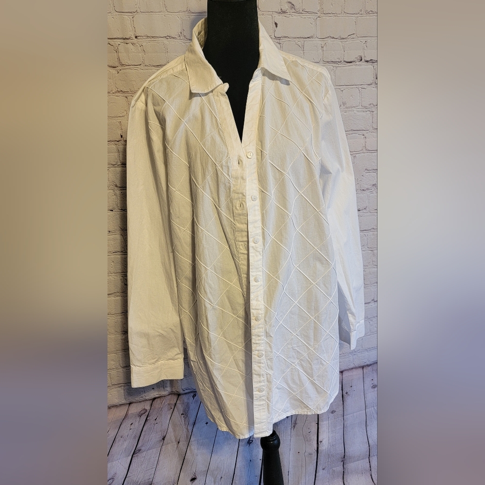 Chico's Elegant Cream Top Size 3